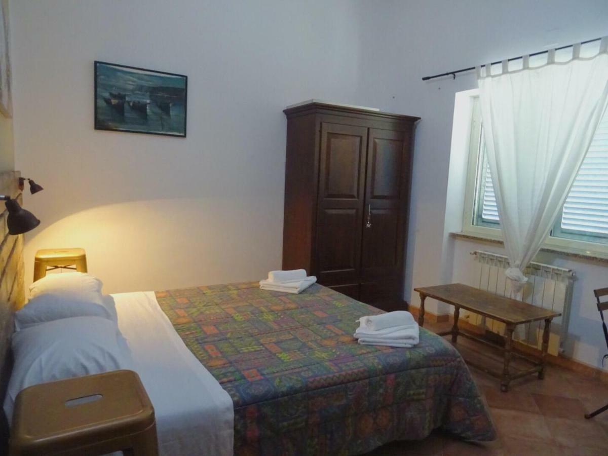 Clock'S House Hotel Fiumicino Exterior photo